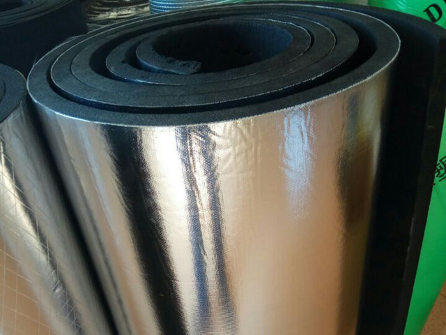 布箔貼面橡塑板